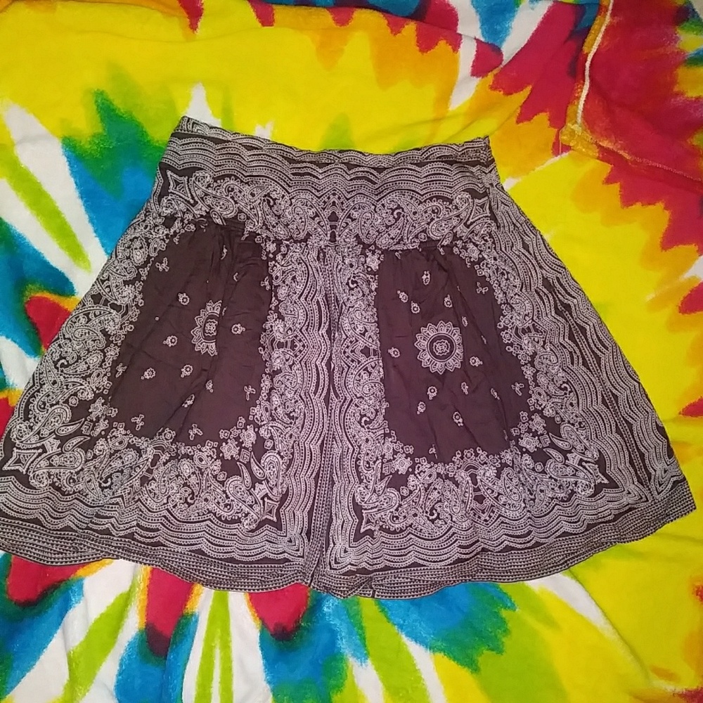 $5 bundle w 2 more.Blue plate gypsy skirt
